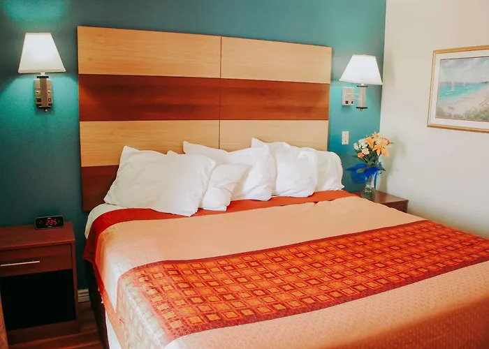 Rodeway & Havasu Hotel 3*