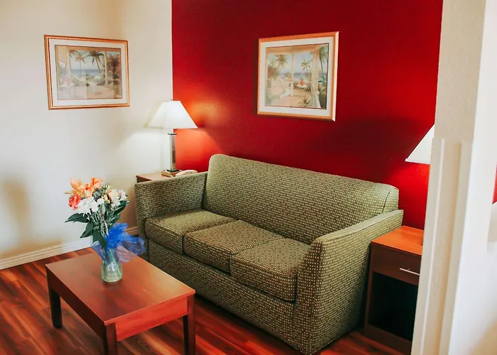 Rodeway & Havasu Hotel
