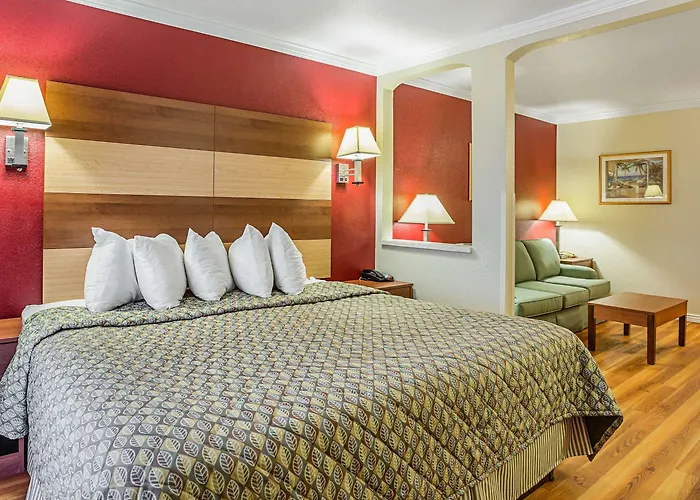 Hotel Rodeway & Havasu